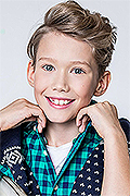 model Pochkaylo Nikita   
Year of birth 2008   
Eyes color: grey-blue   
Hair color: light brown