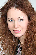 model Kuznetsova Galina   
Year of birth 1979   
Height: 177   
Eyes color: brown-green   
Hair color: light brown